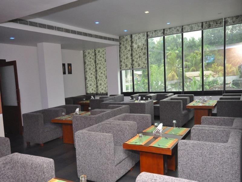 山园酒店 Pathanāmthitta 外观 照片
